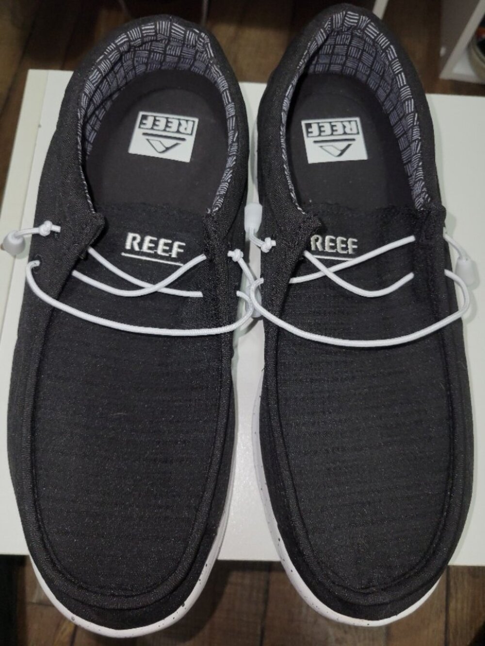 Reef Coast TX Slip On Shoes (M11/Black)